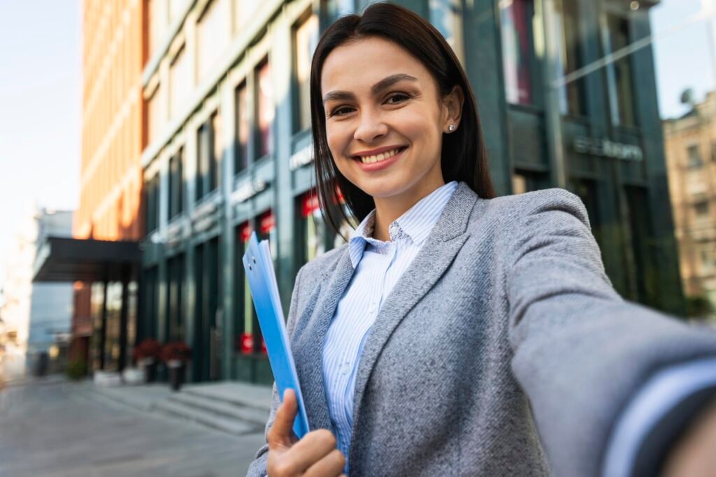 Como Buscar Emprego em 2025?